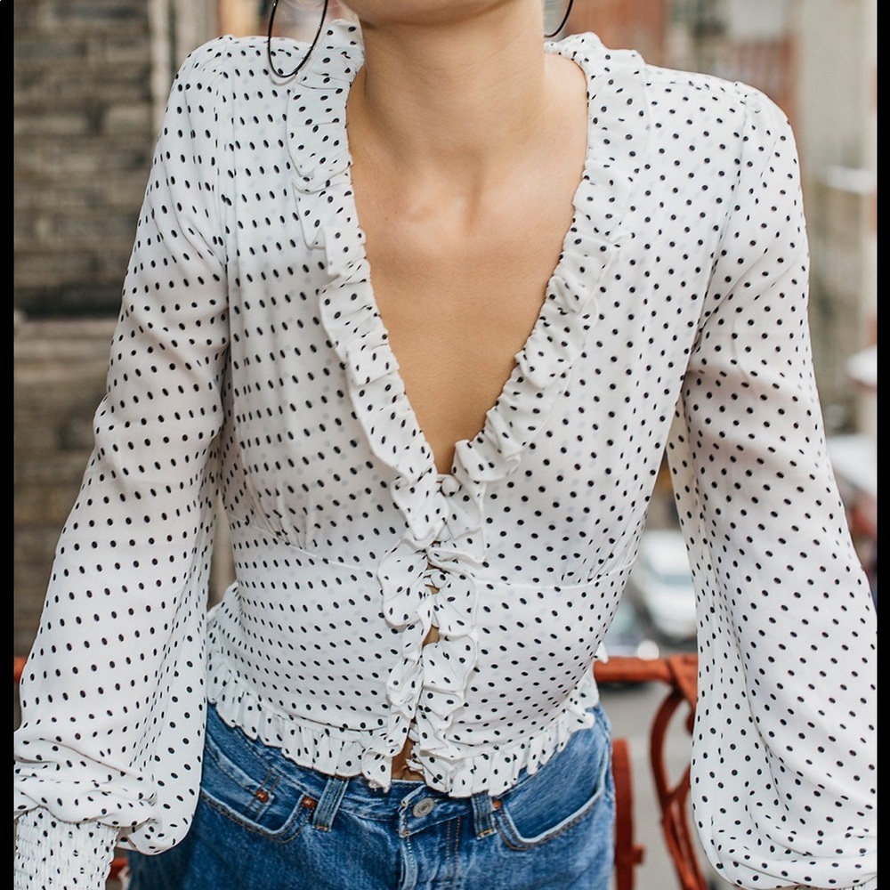 FREE PEOPLE SMELL THE ROSES DOT TOP (xs)